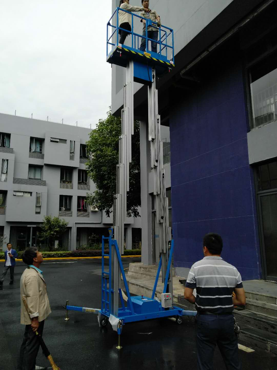 孝感三江集團(tuán)采購移動(dòng)鋁合 孝感三江集團(tuán)采購移動(dòng)鋁合